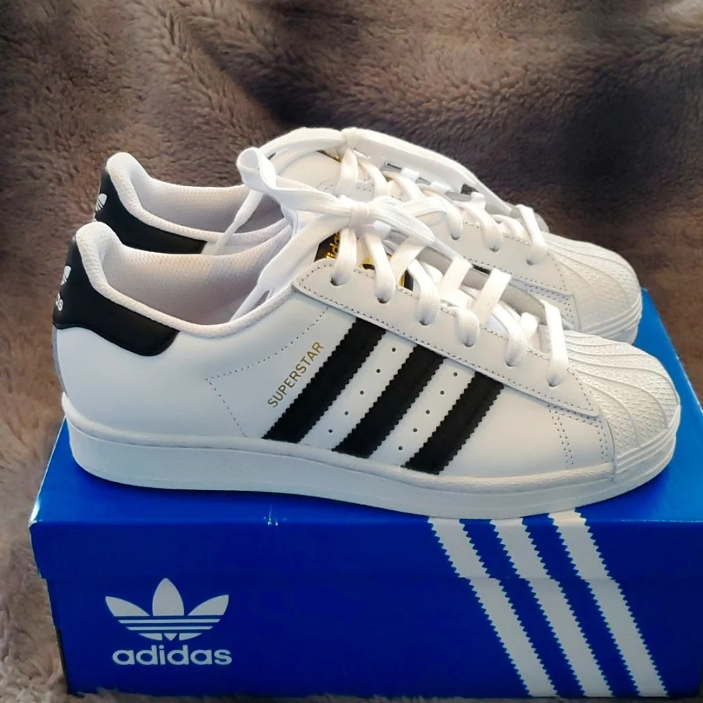 Adidas Superstar